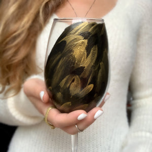 Galaxy Raven Wine Glass No.1