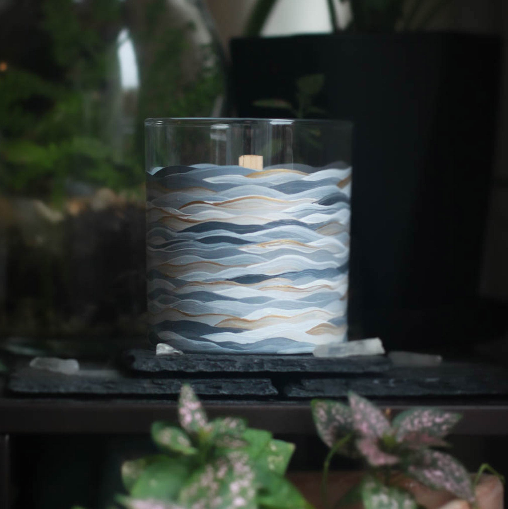 Gray & Gold Wave Tumbler Candle