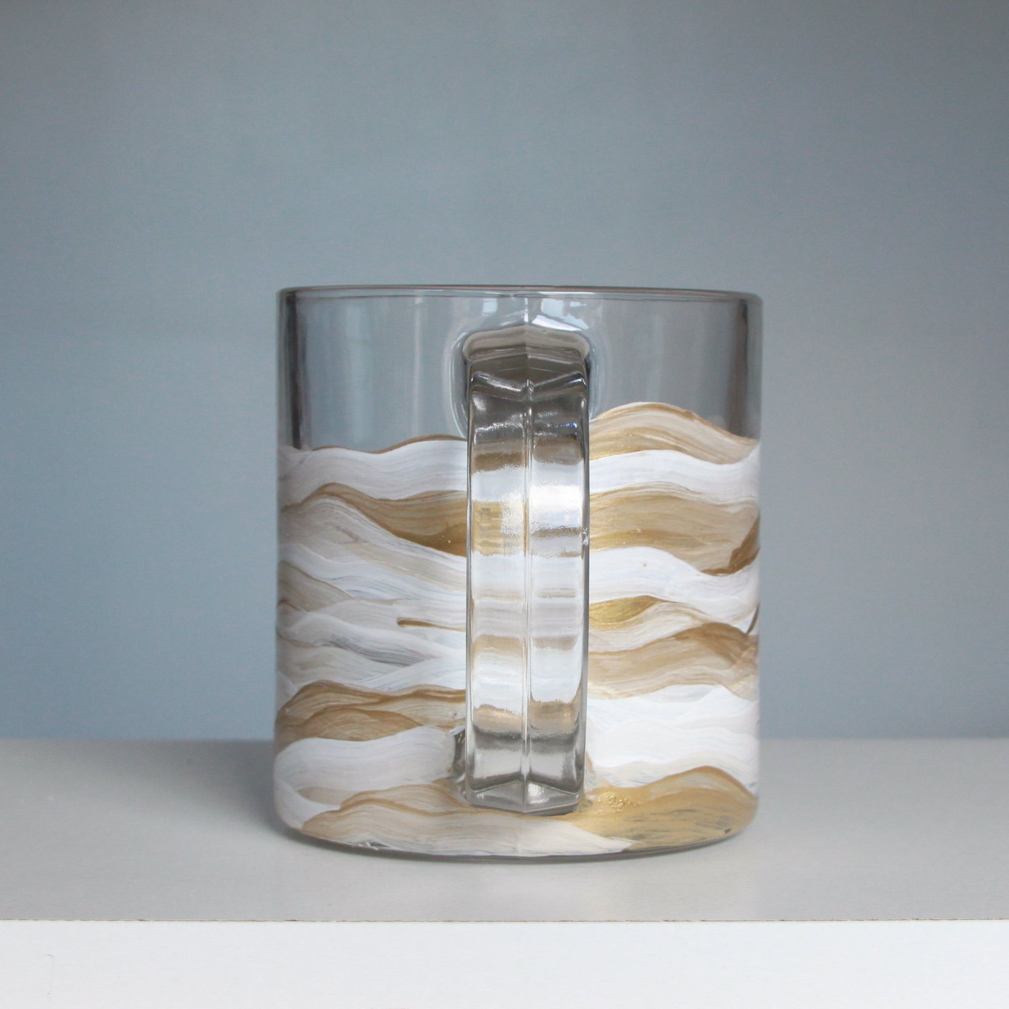 White and Gold Wave Mug No.1